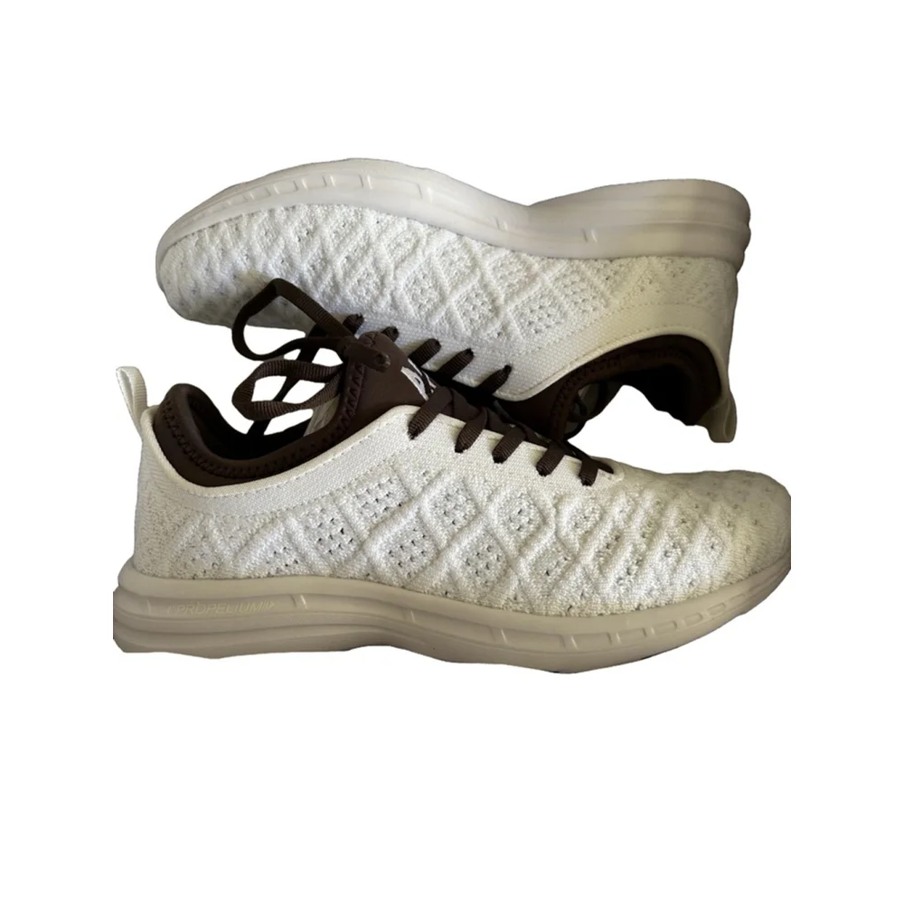 NIB Women's APL TechLoom Phantom Running Shoes Size 7 White/Chocolate